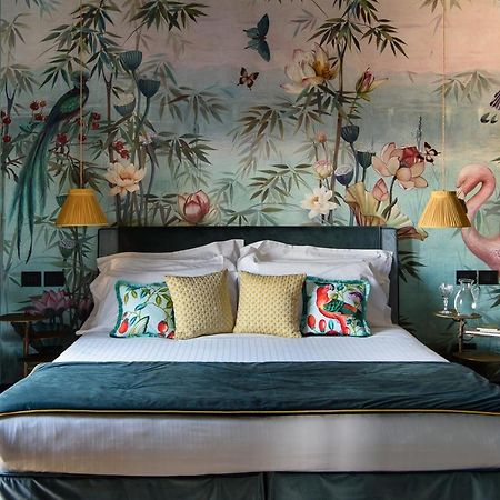Velona'S Jungle Luxury Suites Florence Luaran gambar
