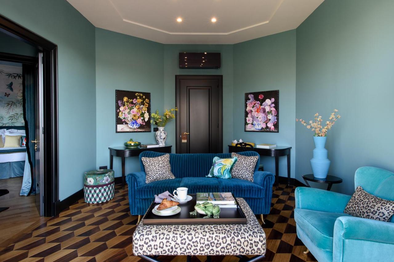 Velona'S Jungle Luxury Suites Florence Luaran gambar