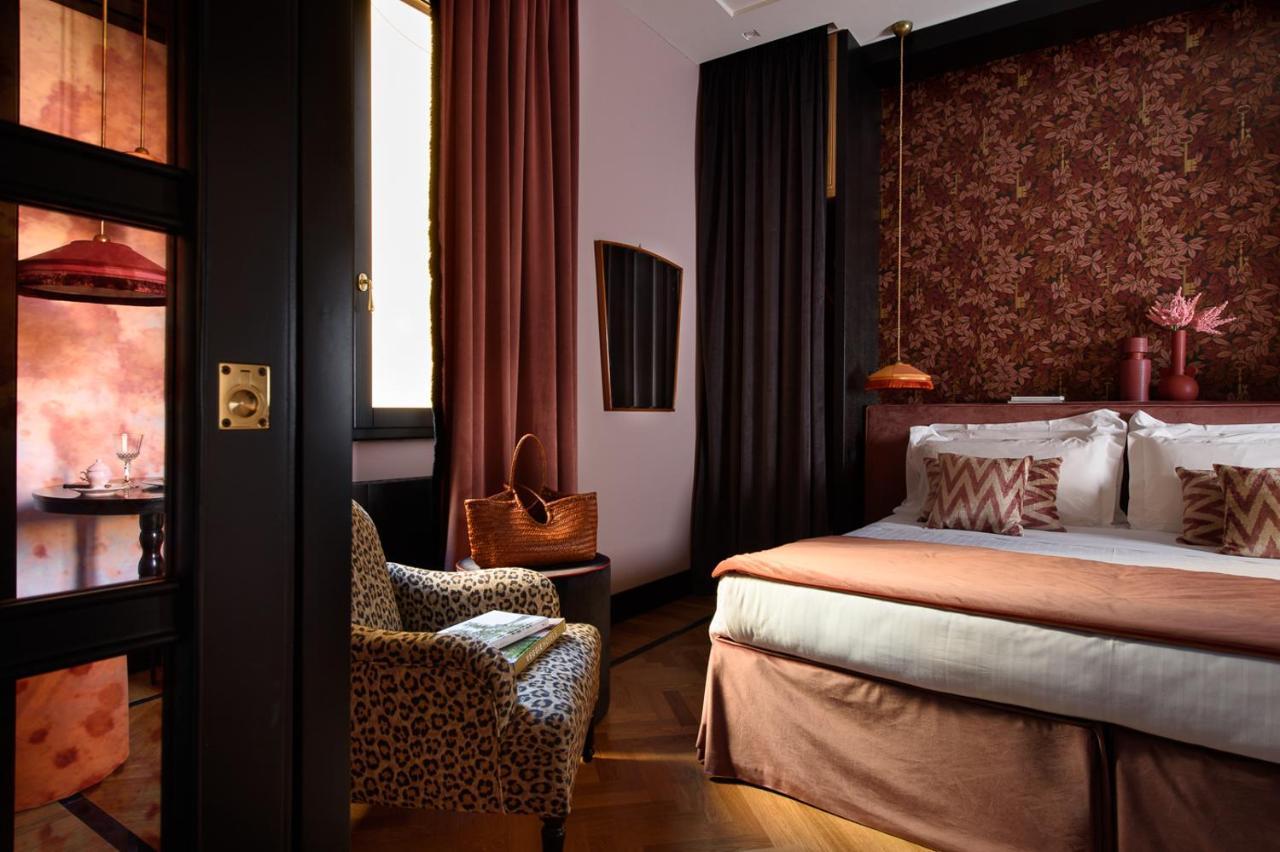 Velona'S Jungle Luxury Suites Florence Luaran gambar