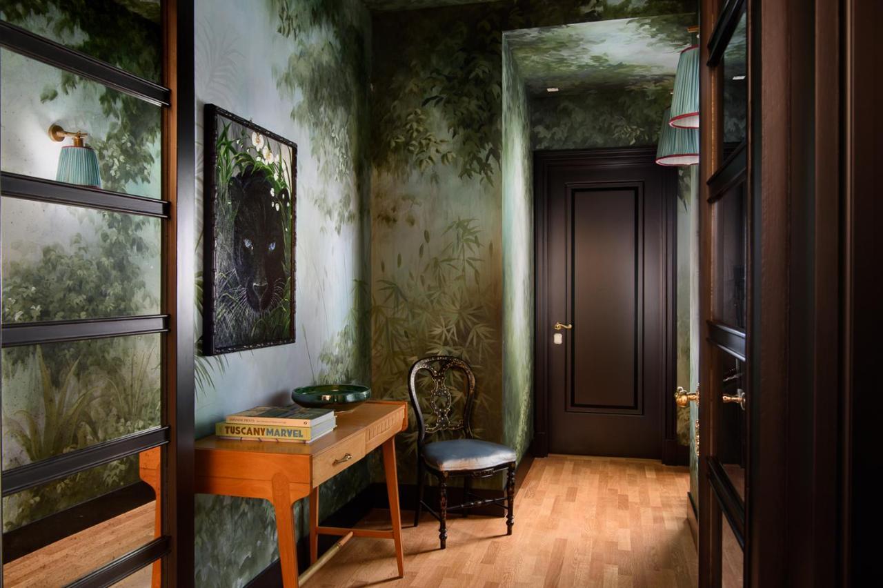 Velona'S Jungle Luxury Suites Florence Luaran gambar